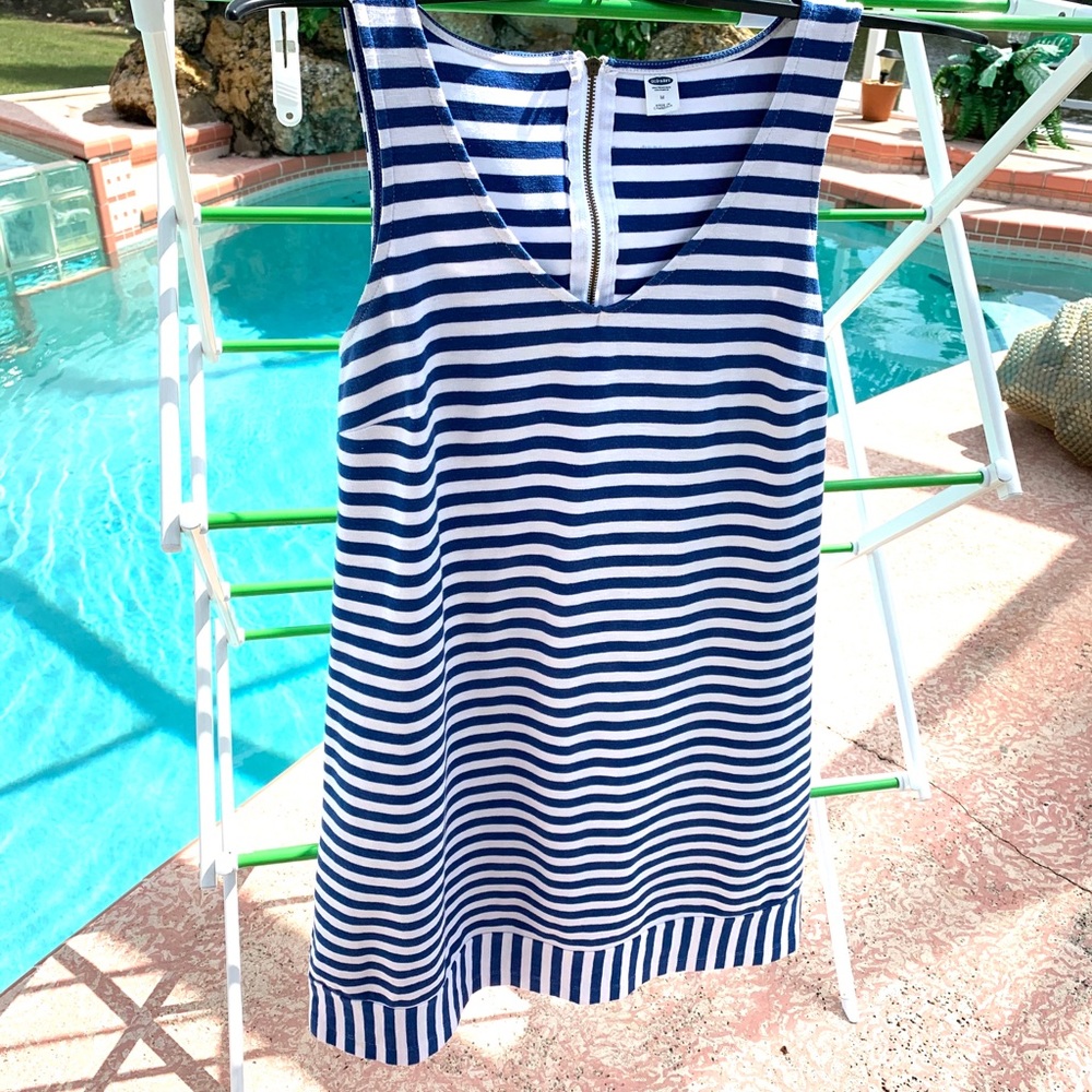Dress. Old Navy